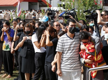 ‘Le gustaba mucho pintar’: desolación tras masacre en guardería de Tailandia