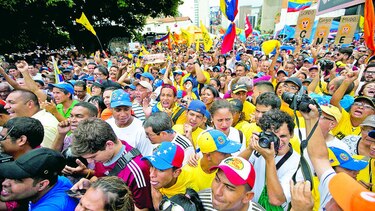 ‘Maduro busca acelerar estallido’