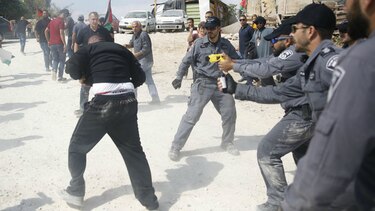 Grupos israelíes critican 'opresión' a palestinos