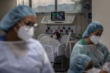 Jefe de la OMS advierte a Brasil que su situación ‘es muy seria’ y que urge tomar medidas contra la Covid-19