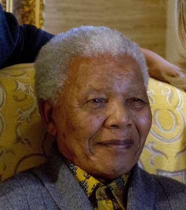 Nelson Mandela fue dado de alta del hospital