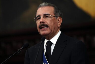 Cesan a ministro de Salud dominicano tras escándalo por la muerte de 11 niños