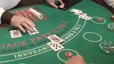 Apuestas caen 4.8% y llegan a $2,169 millones