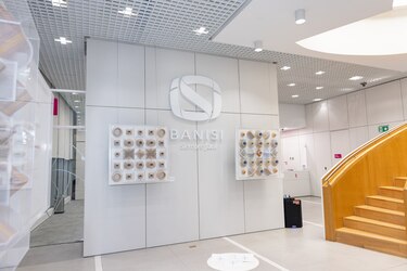 Banisi convierte su sucursal de Calle 50 en una galería de arte con la exposición de Nessim Bassan