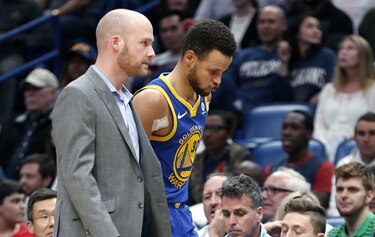 Kerr: Lesión de Curry es 'buena' para Warriors