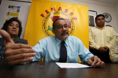 Fenasep dice que logró una victoria ante la destitución de funcionarios en 2009