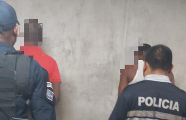 Diez retenidos por participar de fiesta clandestina en Colón; buscan una menor desaparecida en naufragio