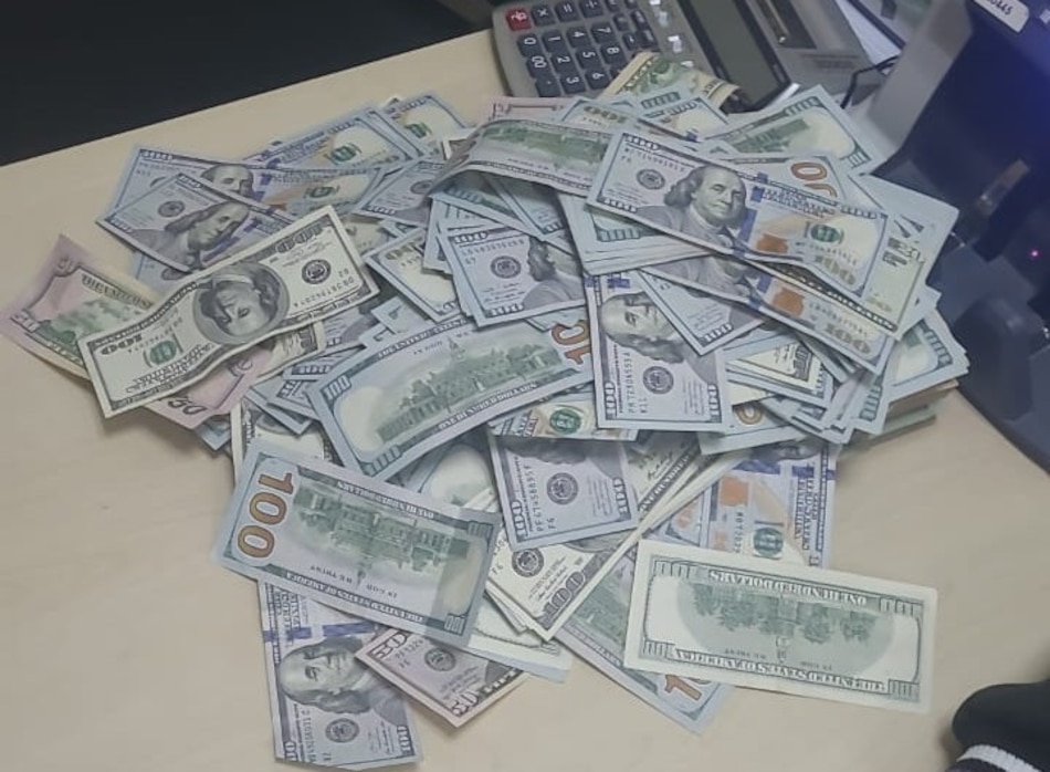 Aduanas retiene más de $135 mil no declarados a pasajero en la Terminal 2 de Tocumen