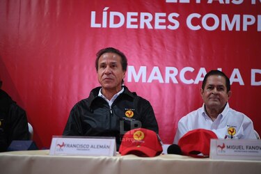 Cúpula del Molirena elige parte de sus candidatos para los comicios generales