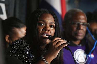 Las mujeres ganan terreno en las elecciones de Estados Unidos en varios estados