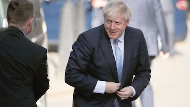 En pausa, política financiera de Inglaterra