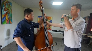 Música juvenil desde el Valle de la Luna