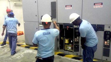Trabajadores del Idaan protestan para exigir el pago de salarios atrasados