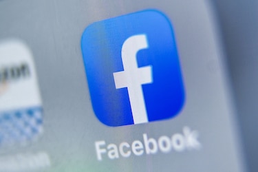 El 72% de los estadounidenses cree que Facebook tiene demasiado poder, según sondeo