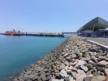 Inauguran finalmente el puerto de cruceros de Amador
