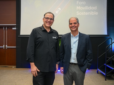 Ricardo Pérez presenta el futuro de la movilidad sostenible en Panamá y reafirma su compromiso con el medio ambiente
