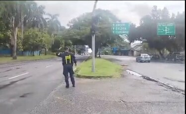 Reabren la vía Transístmica frente a la Universidad tras varias semanas de bloqueo