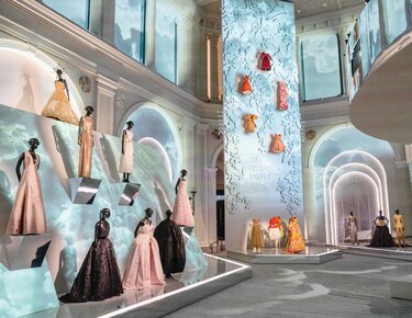 El Brooklyn Museum hace dialogar a Dior con Nueva York