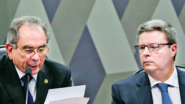 Comité del Senado brasileño vota a favor de la suspensión de Rousseff