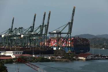 Canal de Panamá invertirá $8,000 millones en la próxima década; niega que sea una decisión influenciada por EU