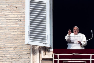Papa Francisco recuerda a Benedicto XVI al cumplirse un año de su muerte: ‘Sirvió a la Iglesia con amor y sabiduría’