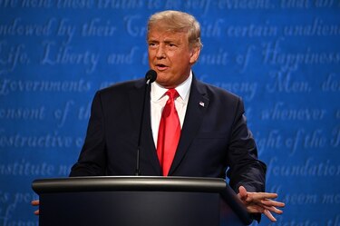 Trump y Biden discuten sobre la pandemia y negocios en el extranjero, a 12 días de las elecciones