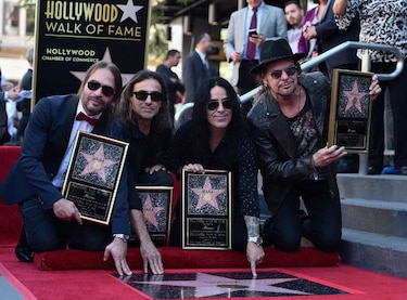 Maná devela su estrella en el Paseo de la Fama de Hollywood