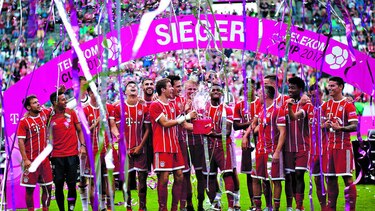 Bayern Munich gana su primer trofeo con sus nuevas caras