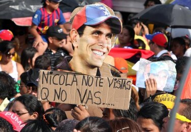 Maduro y Capriles abren formalmente la campaña de acuerdo al guión previsto