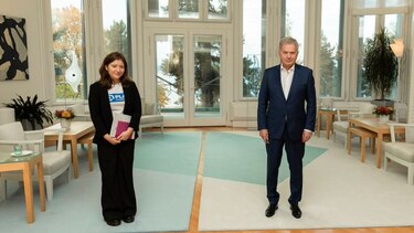 Una adolescente se convierte en presidenta de Finlandia por un día
