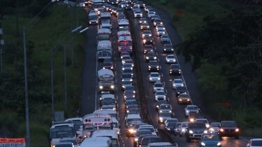 Conductores en Panamá Oeste protestan por los tranques vehiculares