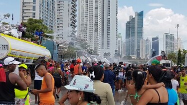 Cinta costera: Desfile del martes de Carnaval comenzará a las 6 p.m.