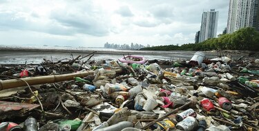 Un plan nacional contra la contaminación de los mares