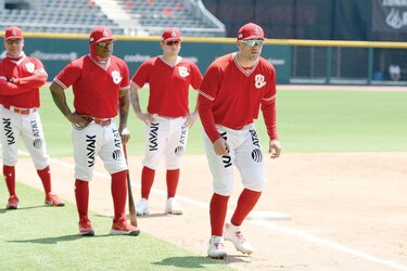 ‘Toro’ Macías trabaja en su nuevo rol con los Diablos Rojos