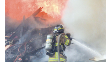   Bomberos se quejan; autoridades niegan denuncias 