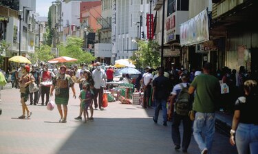 La Covid-19 tiene tres semanas en aumento
