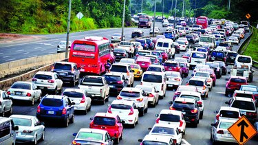 Venta de vehículos cae 11.1%