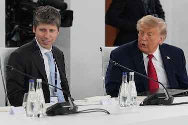 Por qué Trump apuesta todo por la IA y considera "un engaño" las advertencias sobre sus peligros