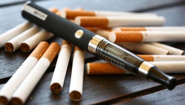 Piden a Cortizo vetar el proyecto de ley 178 que prohíbe uso de cigarrillos electrónicos