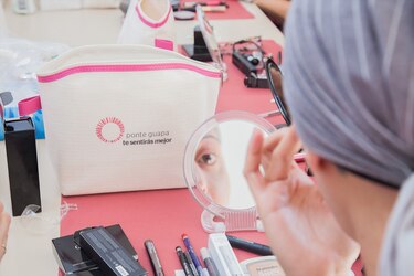 Un estudio muestra el impacto positivo de la cosmética y la comunicación digital en la autoestima de mujeres con cáncer