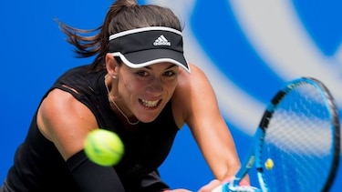 Muguruza elimina con solvencia a Van Uytvanck
