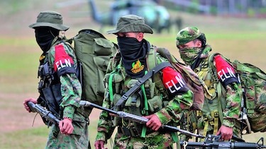El gobierno de Colombia y el ELN reanudarán diálogos hoy jueves en Quito