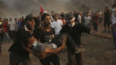 Soldados israelíes matan a tres palestinos en enfrentamientos en Gaza