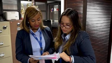 ¿Cómo cerrar la brecha de género? El modelo que aplica un banco estatal