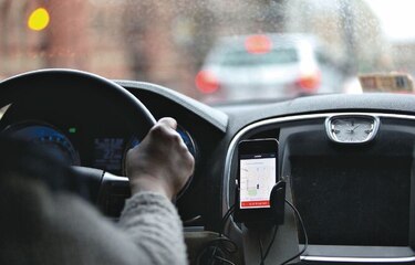 ATTT reitera que pago a plataformas de transporte debe ser vía electrónica
