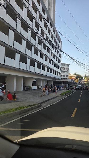 Fuerte terremoto sacude a Colombia y se siente en Panamá