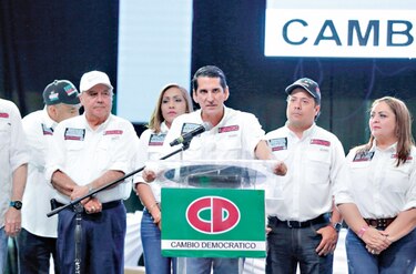 Se agitan las aguas a lo interno de CD; piden sacar a Roux 