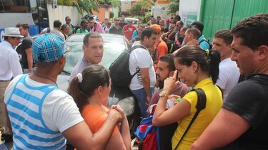 Costa Rica ha dado visas temporales a 3 mil 37 cubanos y hay 2 mil albergados