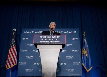 Pence: 'ofendido' por comentarios lascivos del candidato Donald Trump
