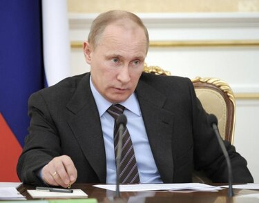 Putin propone prohibir el matrimonio igualitario en la Constitución rusa